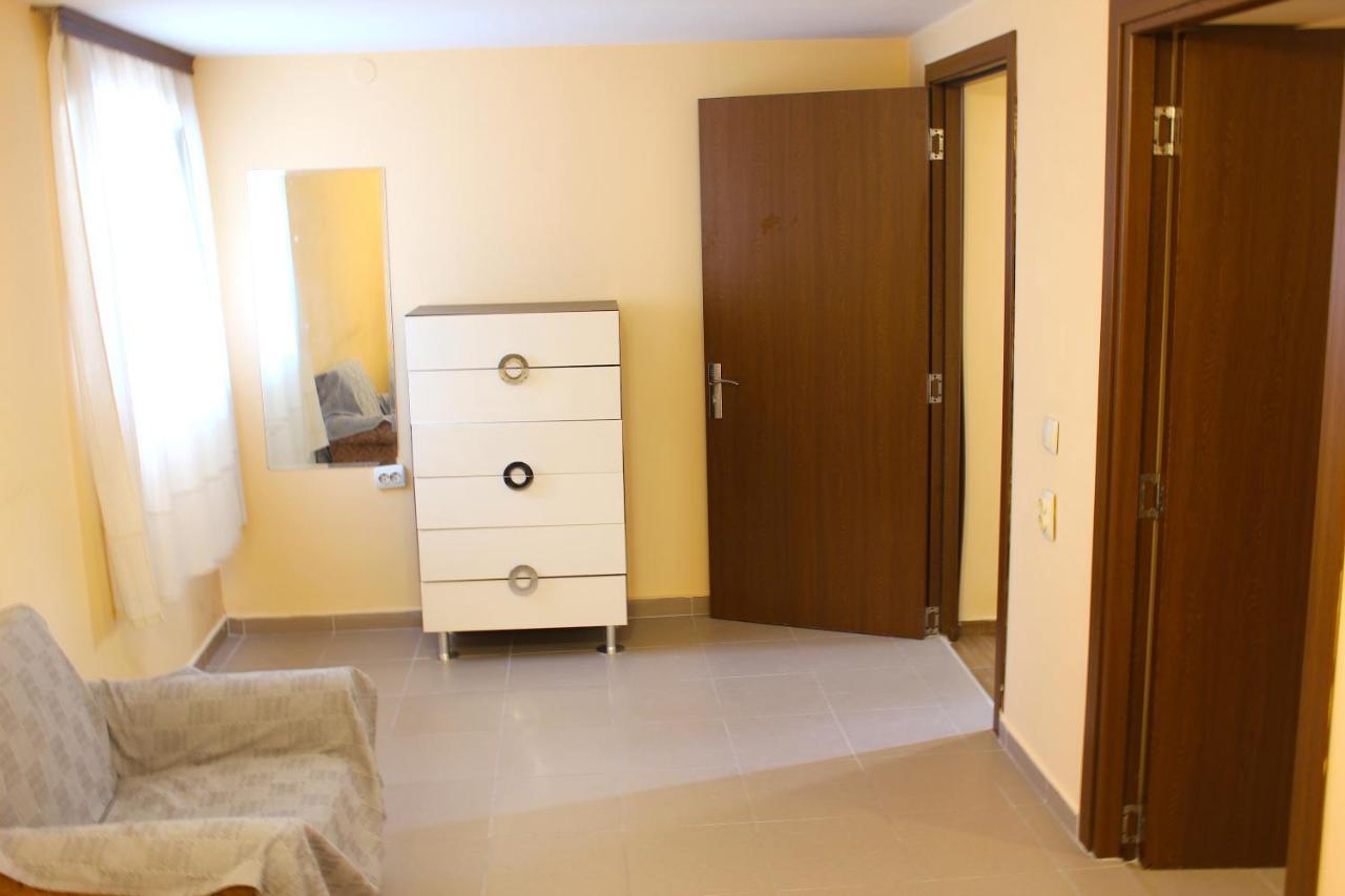 فارنا Guest House "Emily" In Troshevo المظهر الخارجي الصورة